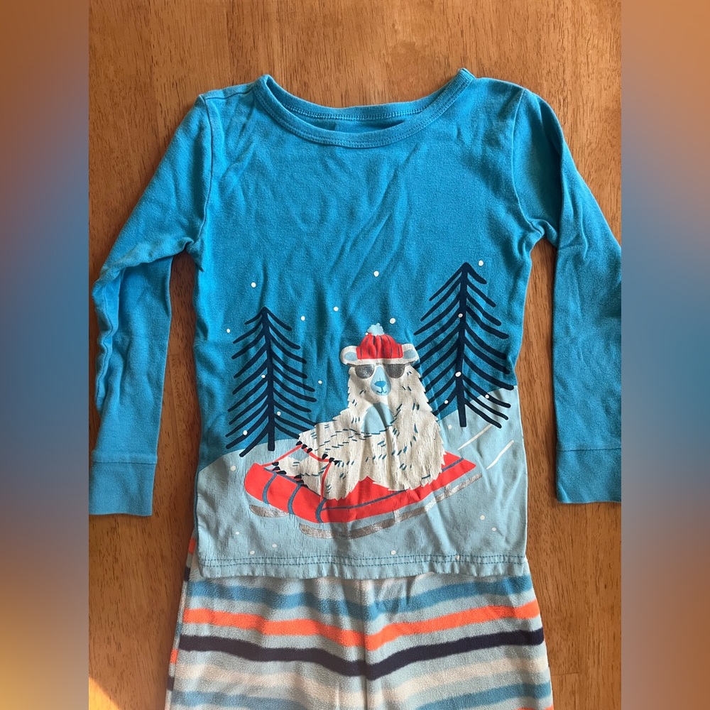 5T Polar Bear - Cat & Jack Pajama Set